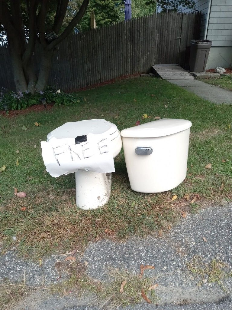 Used Toilet Free