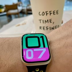 Original Apple Watch Series 7 45mm