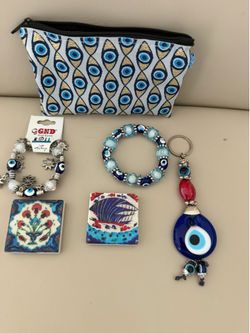 ‘Evil Eye’ 2 bracelets, 2 magnets. 1 keychain and carrying pouch