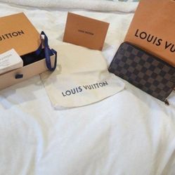 Louis Vuitton Wallet