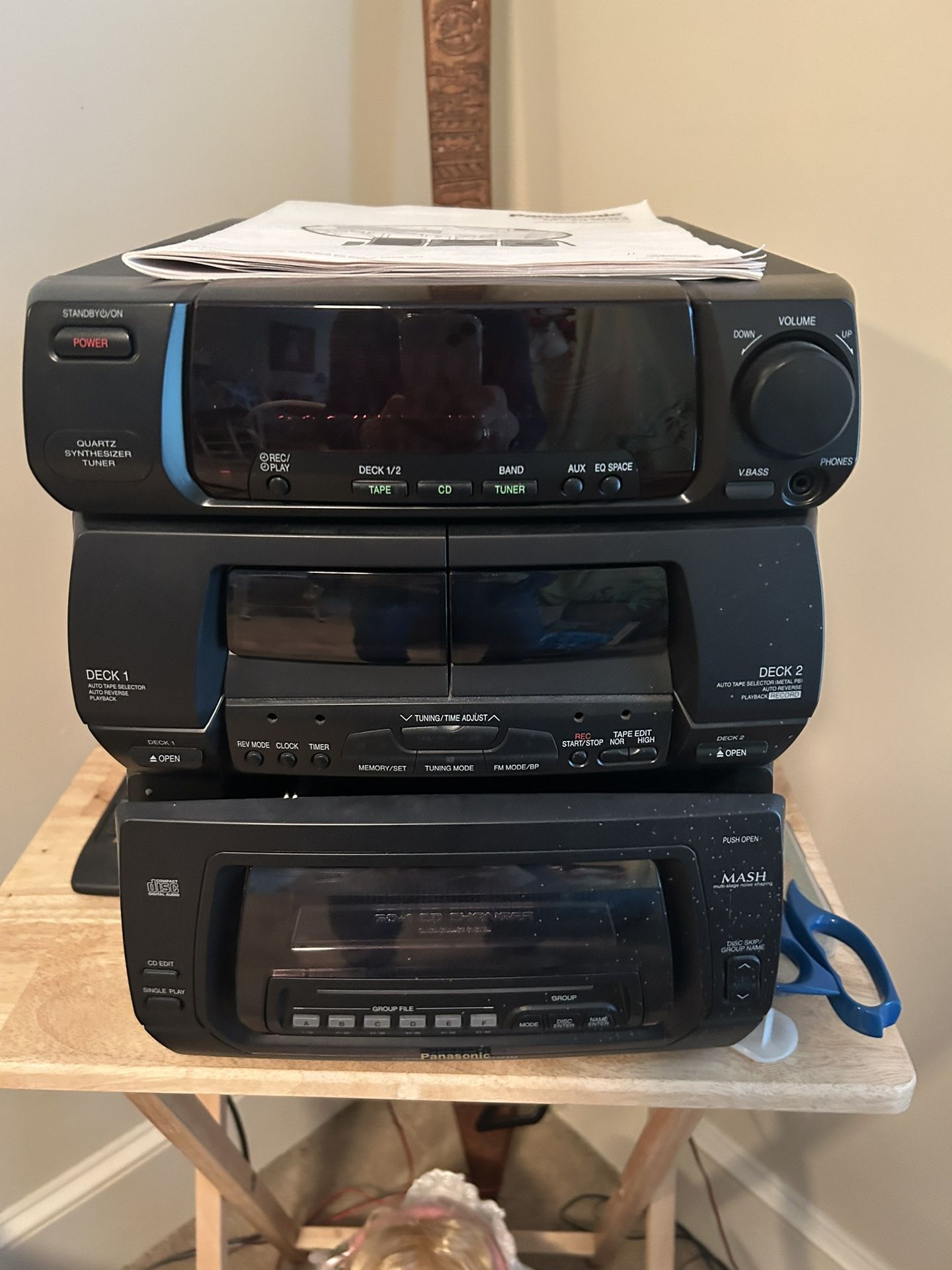 Panasonic CD Stereo System. SC-CH94M