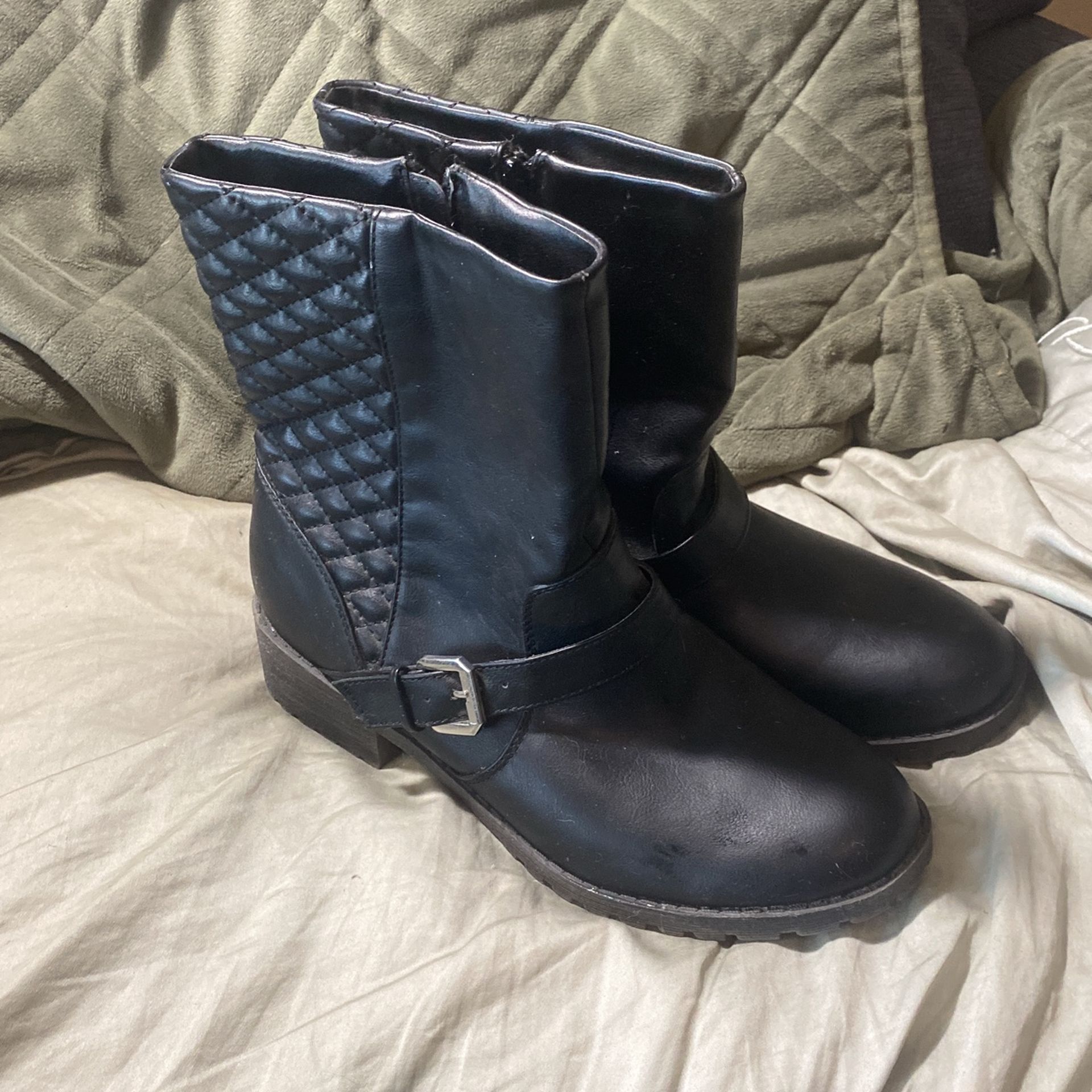 Women’s Boots