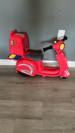 Play-Doh pizza scooter