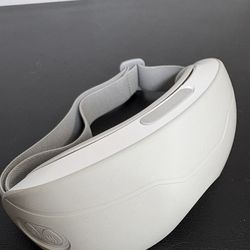 Eyespa Heated Eye Massager – Relaxation Eye Mask – Available if you see the post. First come first served. Pickup today available.