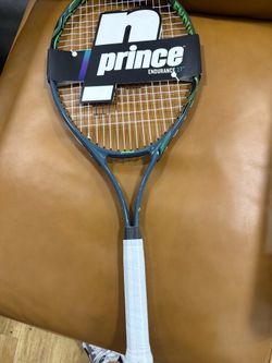 Prince Endurance “27 Racket and 2 pack of tennis balls