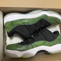 DS JORDAN 11 SNAKE B GRADE SIZE 10