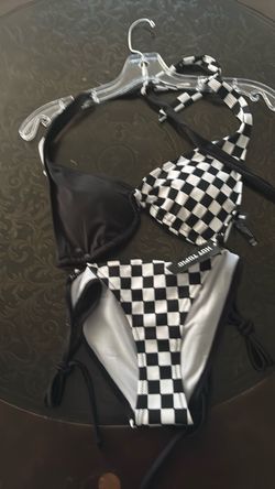 Hot Topic Black & White Checkered Bikini Set