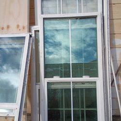 One Door 🚪 And 3 Windows 🪟