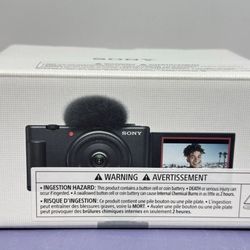 Sony ZV-1F vlog camera floor model 