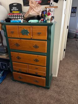 Dresser Set