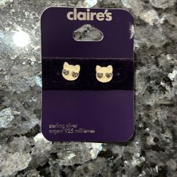 New Sterling, silver little kitty post earrings from Claire’s