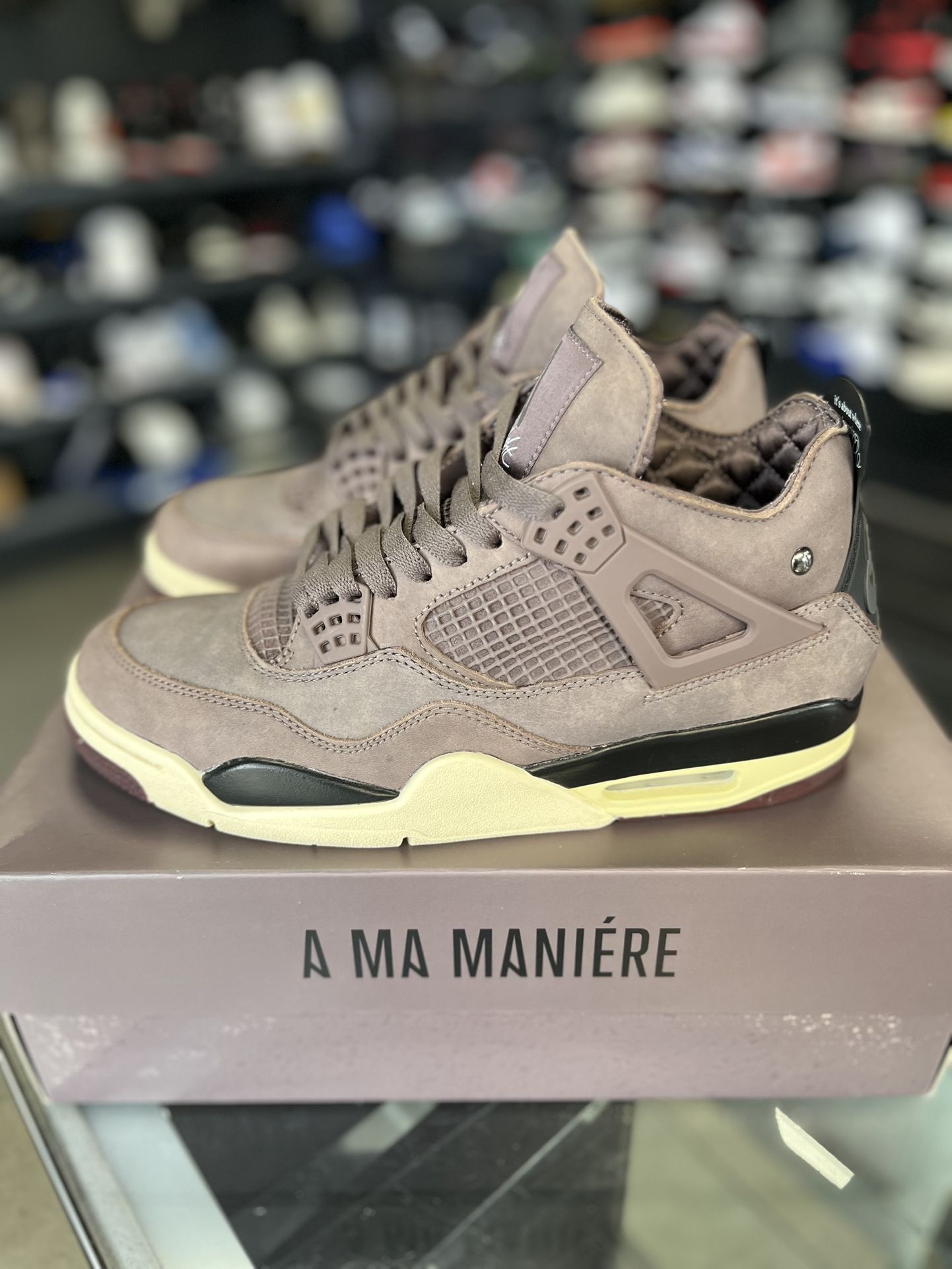 Jordan 4 A Ma Maniere “Violet Ore” Size 9