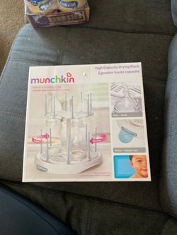 Munchkin drying bottle rack