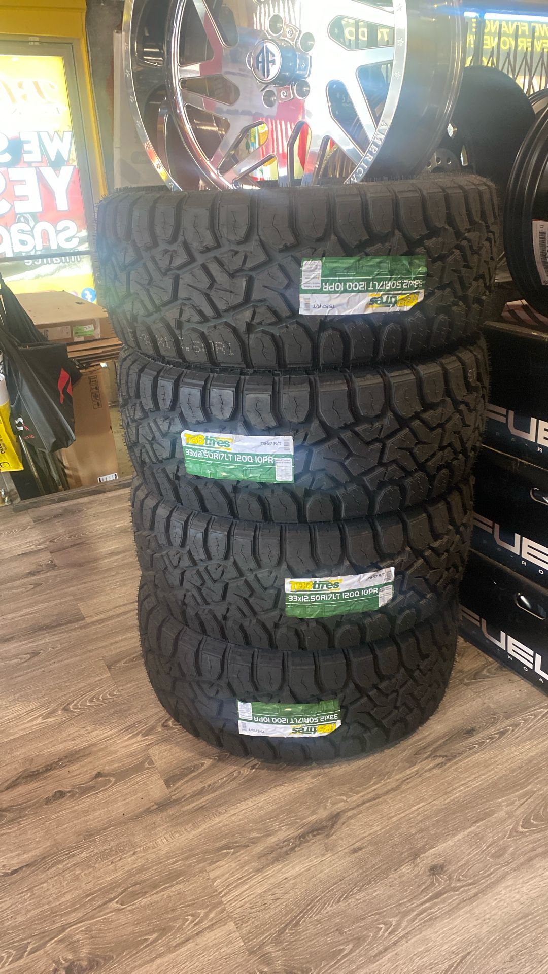 35x12.50 17 R/T TBB Tires