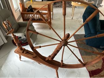 Spinning Wheel- like from Disney’s Sleeping Beauty