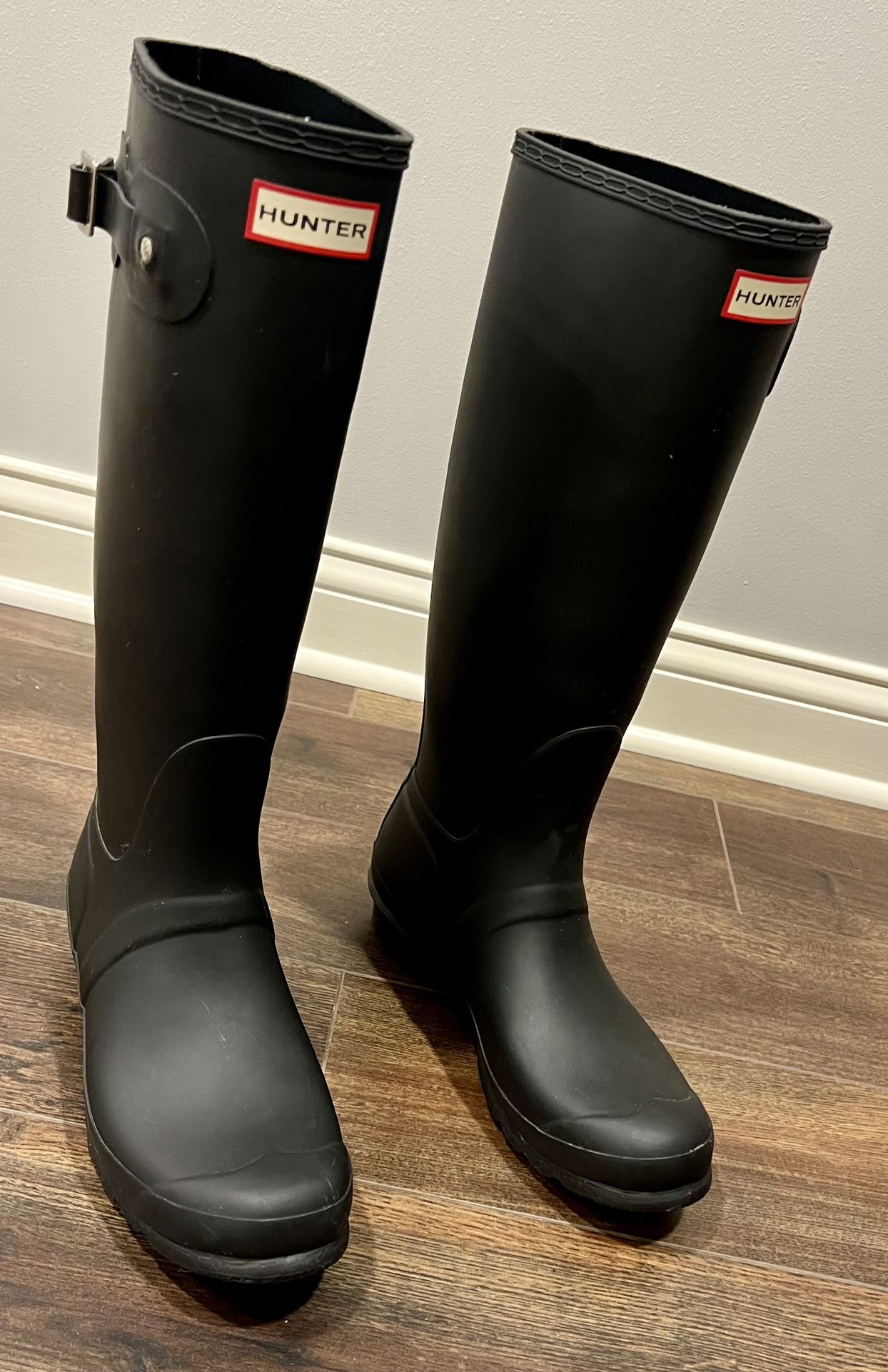 Hunter Women's Rain Boots Size 10