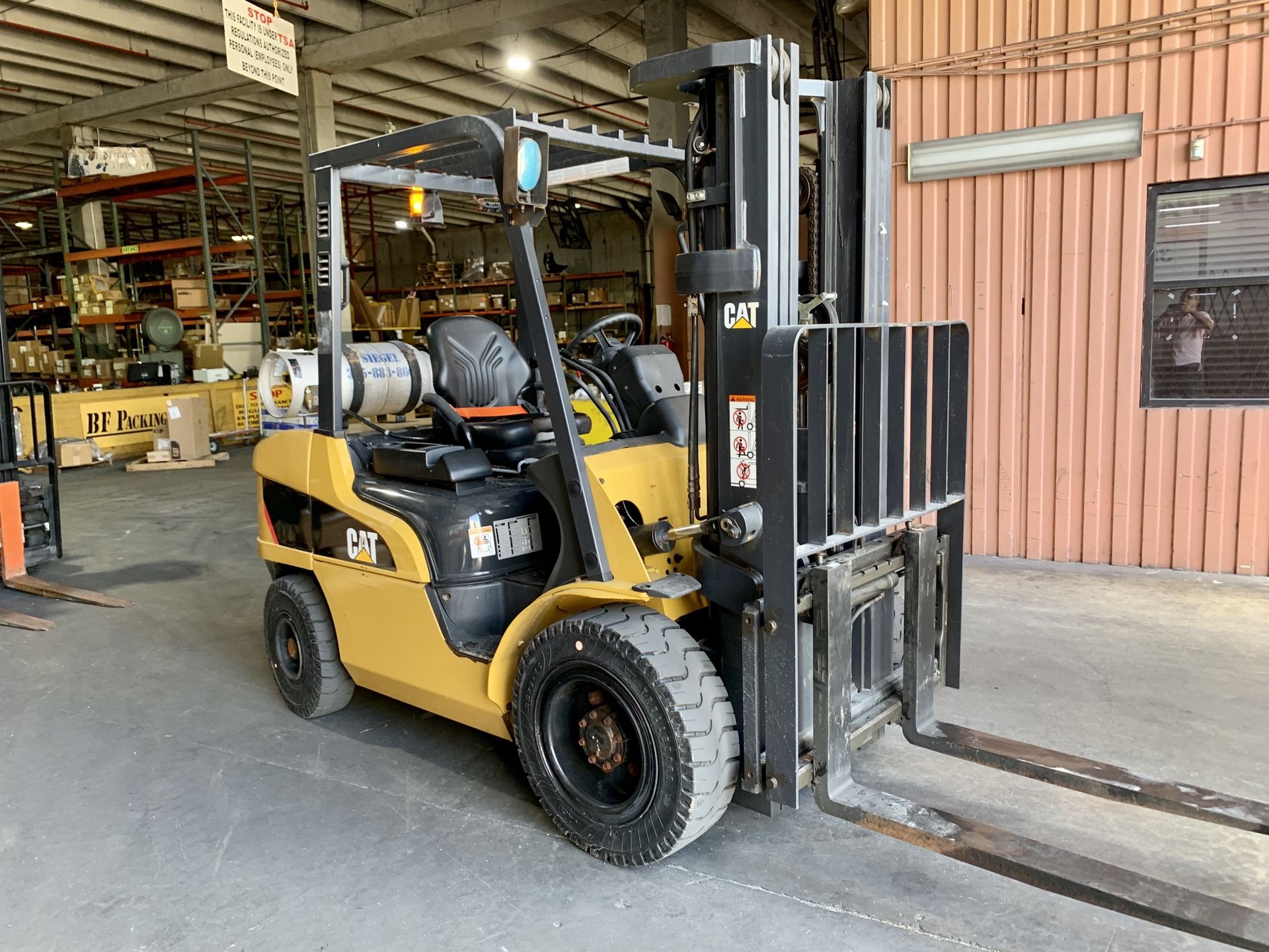 2019 Caterpillar Gas LPG Forklift 6000 lbs