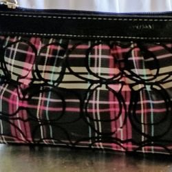 COACH Signature Poppy Tartan Plaid  Bag Purse Wristlet Small