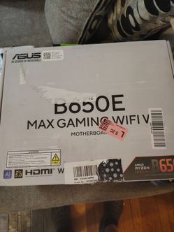 ASUS B650E MAX Gaming WiFi W