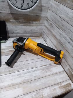 20V MAX Cordless 4.5 in. - 5 in. Angle Grinder (Tool Only)