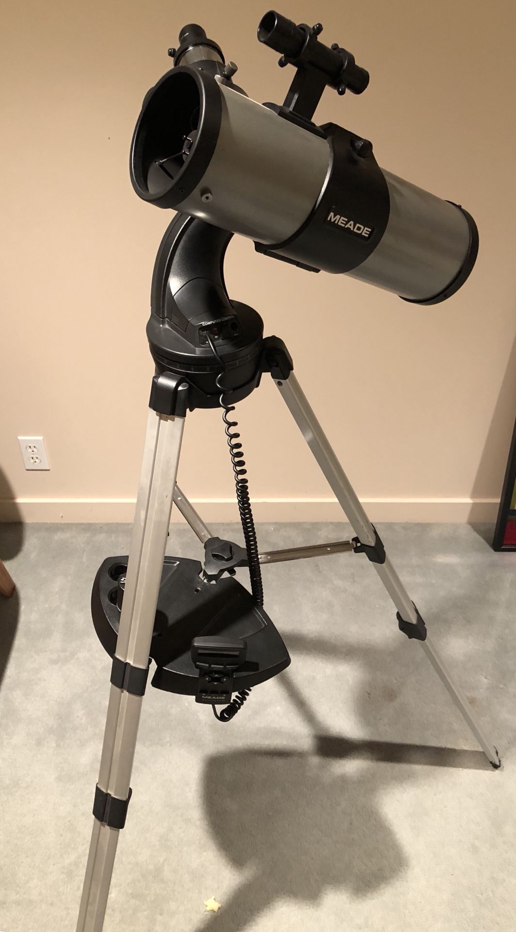 Meade Telescope DS 2000 Self Guided for Sale in Mercer Island, WA OfferUp