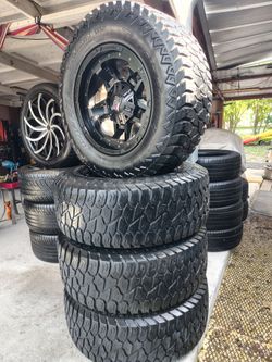 RINES 20" DE 6 BIRLOS PARA FORD F-150 CHEVY TOYOTA NISSAN RAM Y MAS TROCAS COMPATIBLES
