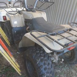 Yamaha 350 big bear 4x4