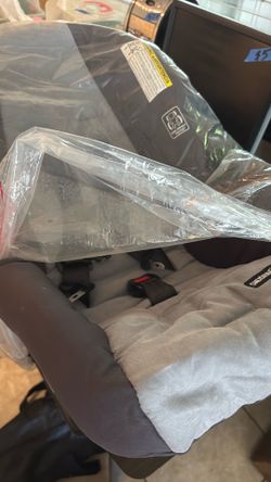 Baby car seat