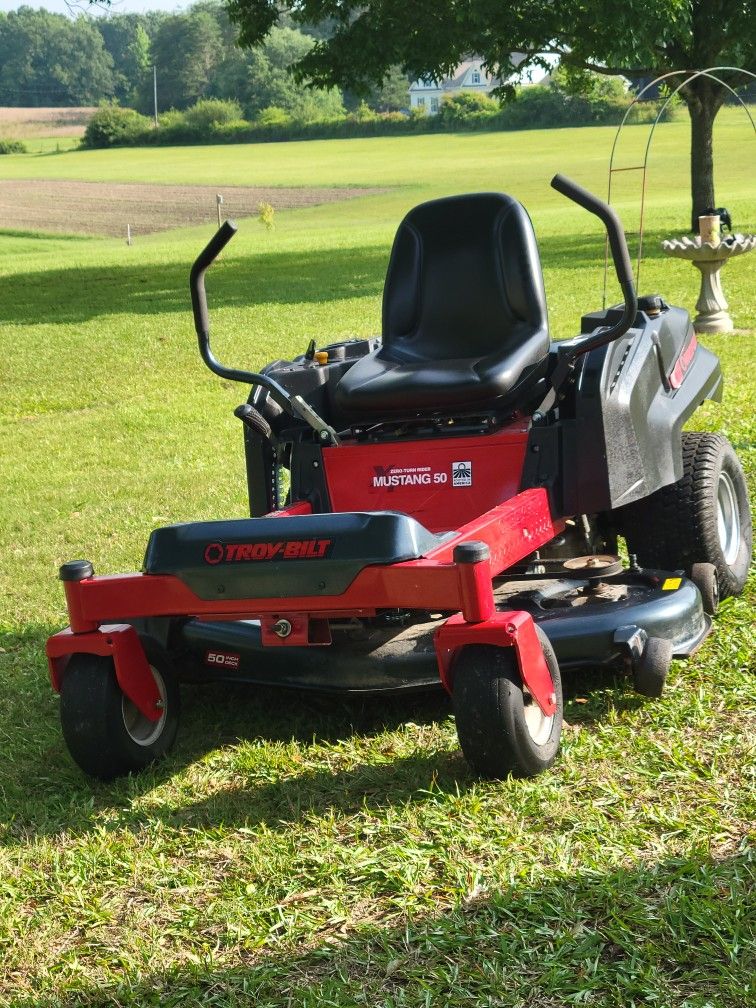 50" TROY-BILT MUSTANG ZERO TURN