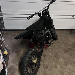 Trail man JHL sx150 dirt bike, 140 cc. racing dirt bike 5 speed/gears