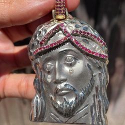 14k Jesus Pendant