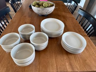 Gray Ceramic Dinnerware Set – Plates and Bowls