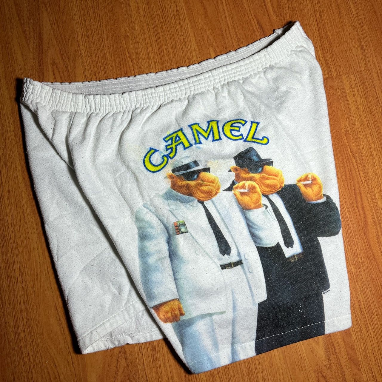 Vintage 80’s/90’s Camel cigarettes shorts Size 34