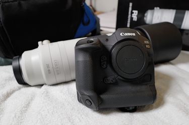 Canon R3