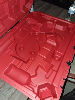 Milwaukie empty case like new $10