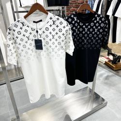 Lv Monogram Tee