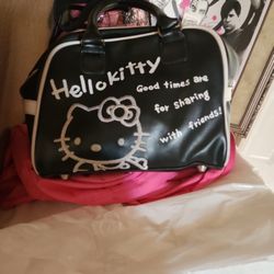 Hello Kitty Bowler Black Purse
