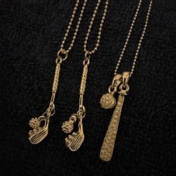 18” SilverTone Necklaces With Pendants With Rhinestones. 