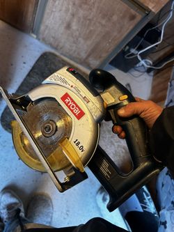 Ryobi P500 Cordless 18V 5-1/2" Circular Saw