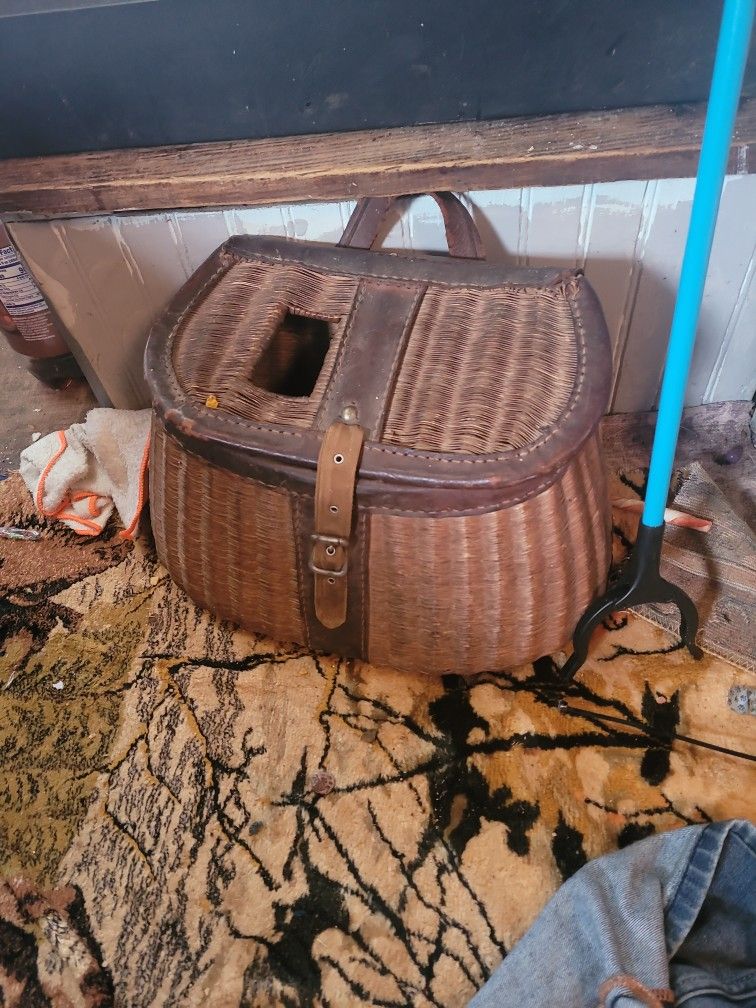 Vintage Trout Basket