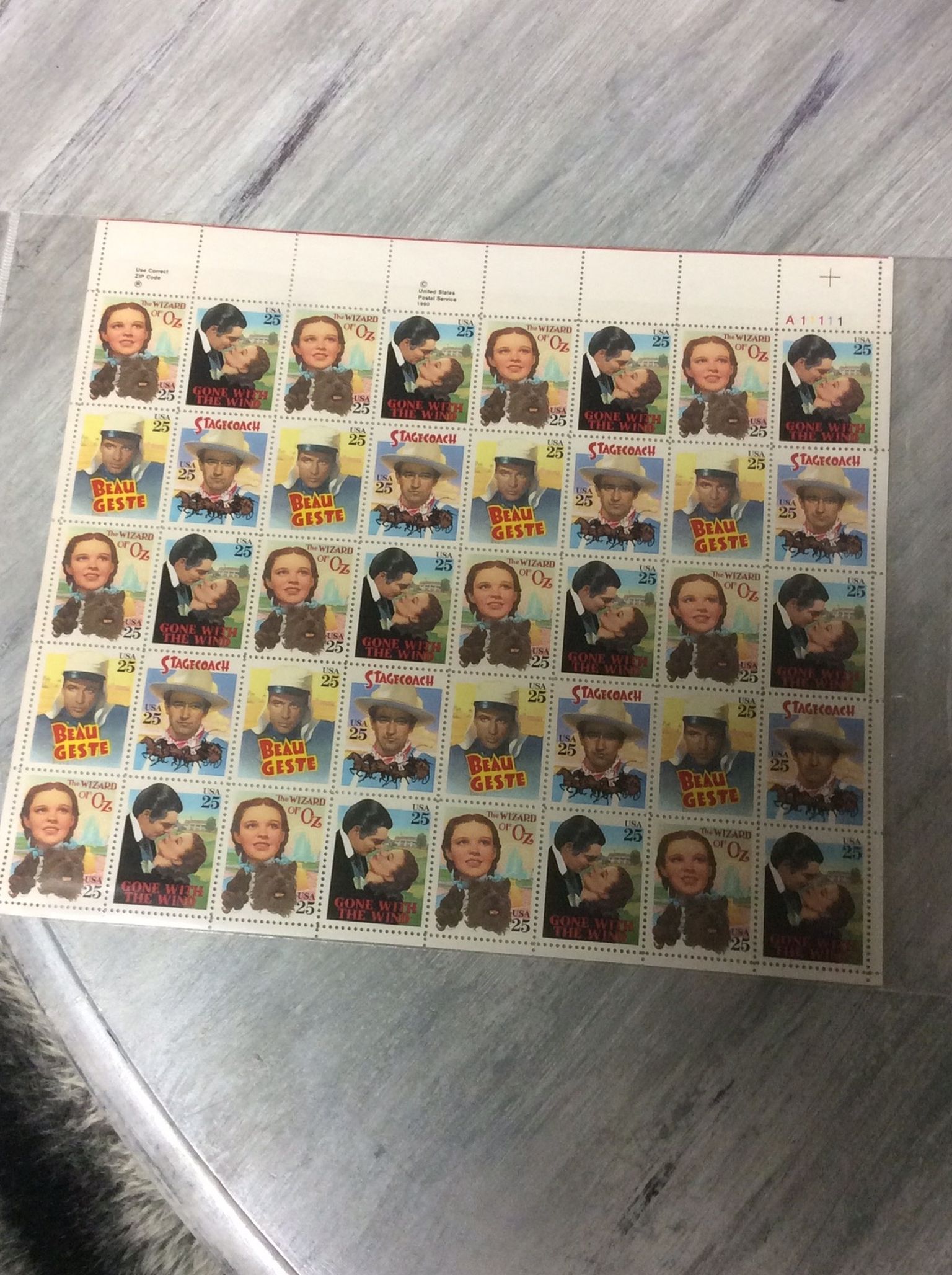 Collection Of Wizard Of Oz, Stagecoach, Gone With The Wind, and Beau Geste Postage Stamps 1990 Classic Films