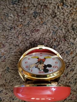 Mickey mouse clock