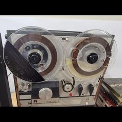 Akai M8 Stereo TUBE reel to reel recorder  