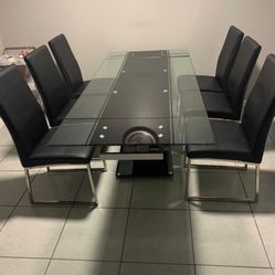 Dining Table Set Moving Sale 