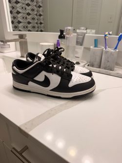 Nike panda dunks