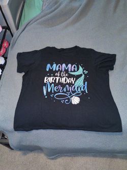 Women's Plus Size Mama Of The Birthday Mermaid T-shirt Size 2x