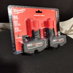 Milwaukee m12 Red Lithium XC3.0 - 2 Pack
