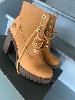 Timberland Heeled Lace-Up Ankle Boots