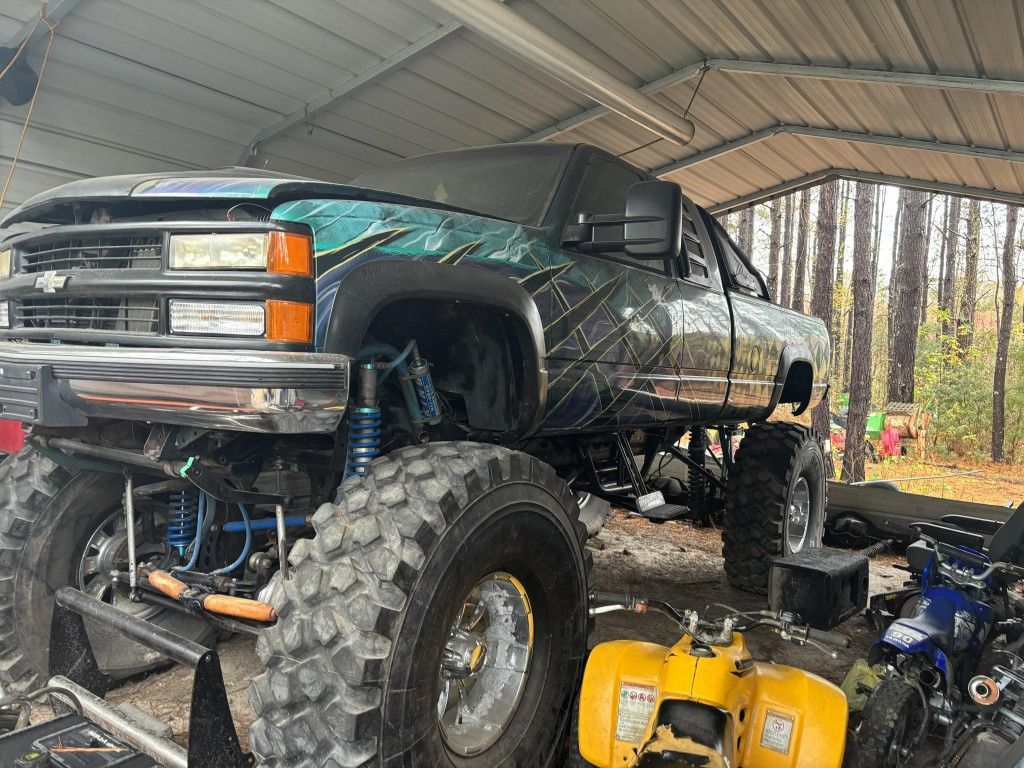 1995 Chevrolet Big Nasty Silverado 2500 4X4 Extended Cab Four Wheel Drive Longbed