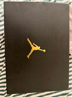 Men’s Jordan sneaker Size 10